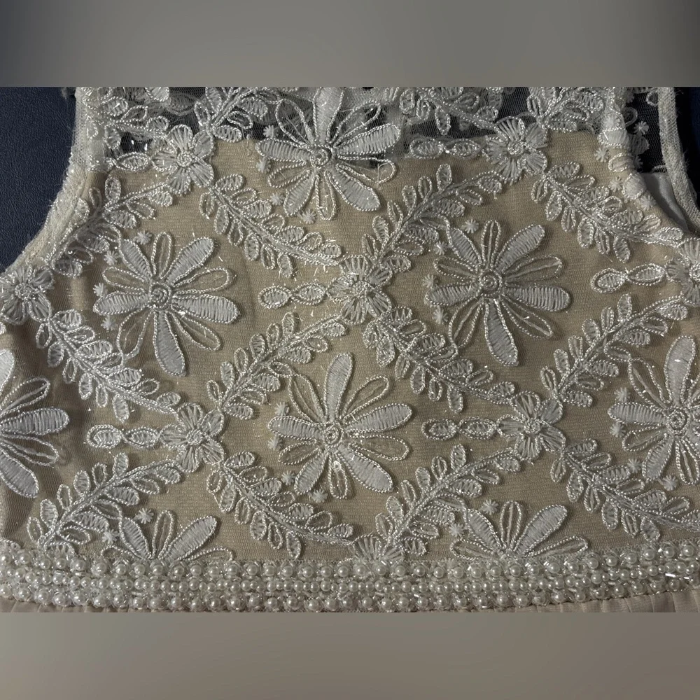 Little Girl's Dress. Pageant.  Special occasions. 6X  SKU 8